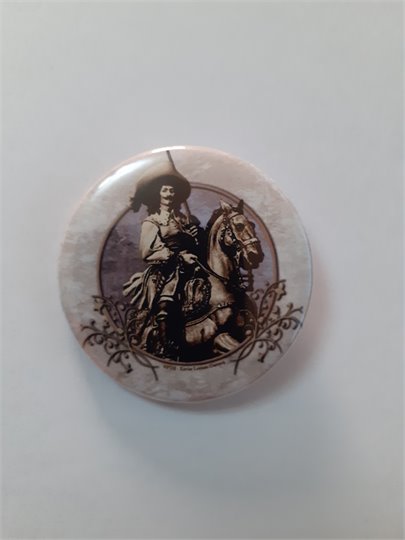 Pin  Mousquetaire